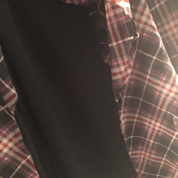 MOTHERHOOD TOP W/CAMISOLE - Picture 6 of 7